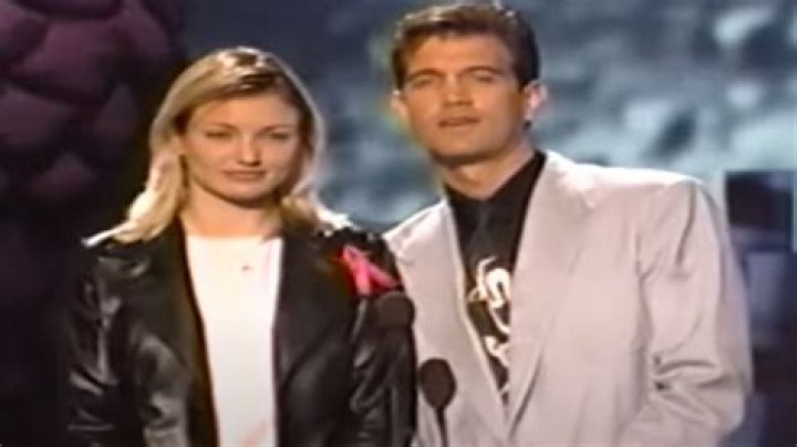 Chris Isaak and Cameron Diaz: A Deep Dive into Their Iconic Hollywood Partnership