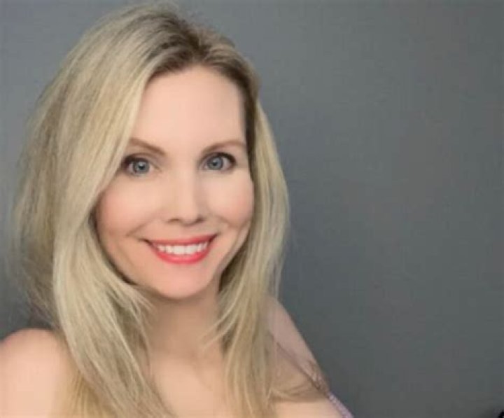 Holly Jane Johnston: A Rising Star in the Entertainment Industry