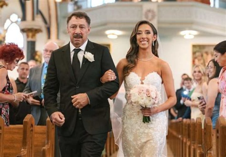 Is Sidney Crosby Married? Discover the Personal Life of the NHL Legend